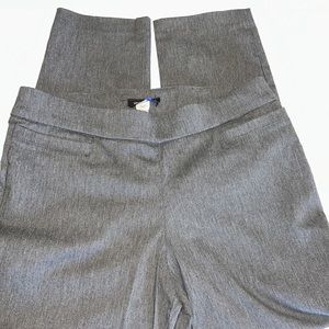 Level Eight Gray Pull On Ankle Pants